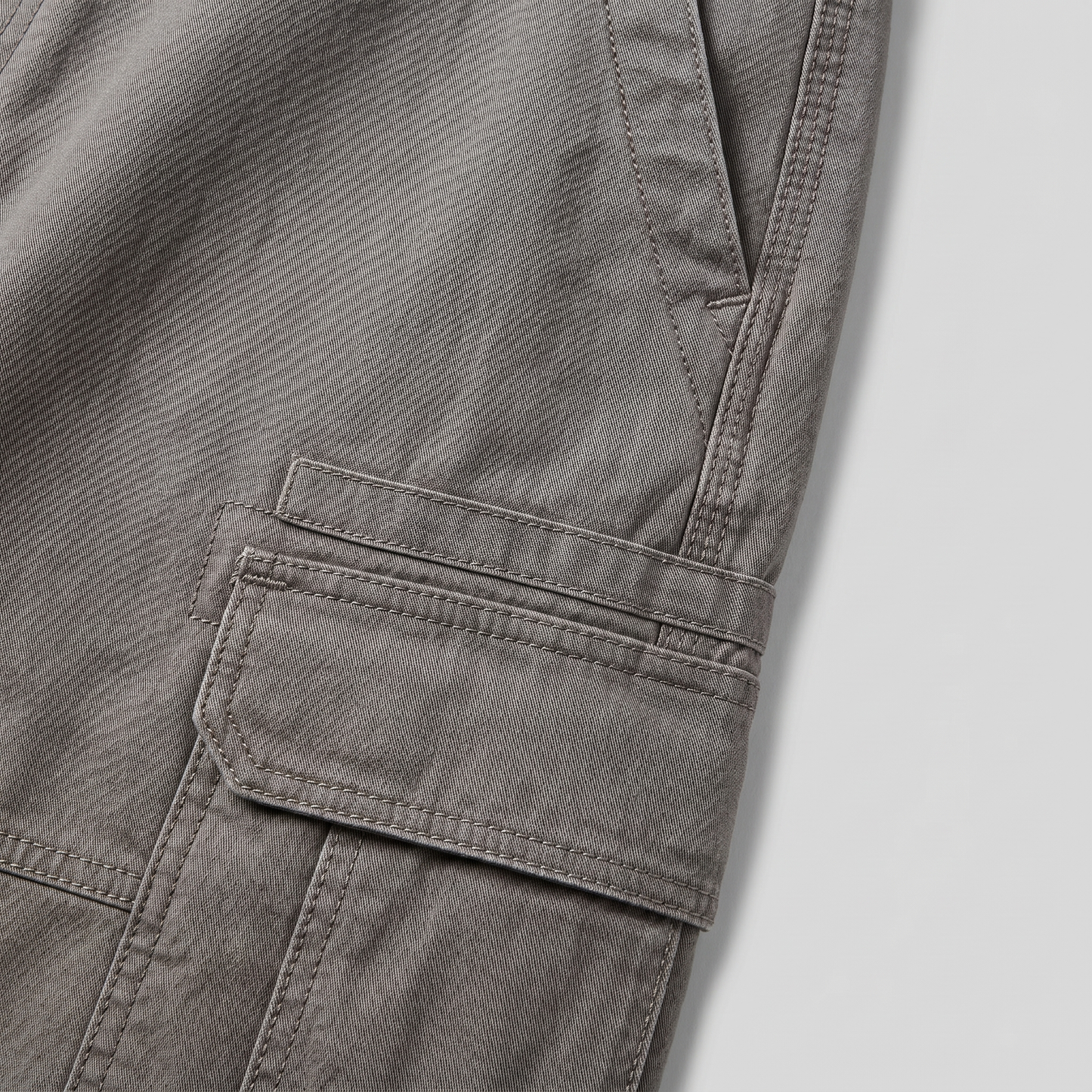 Men's Relaxed Cargo Shorts